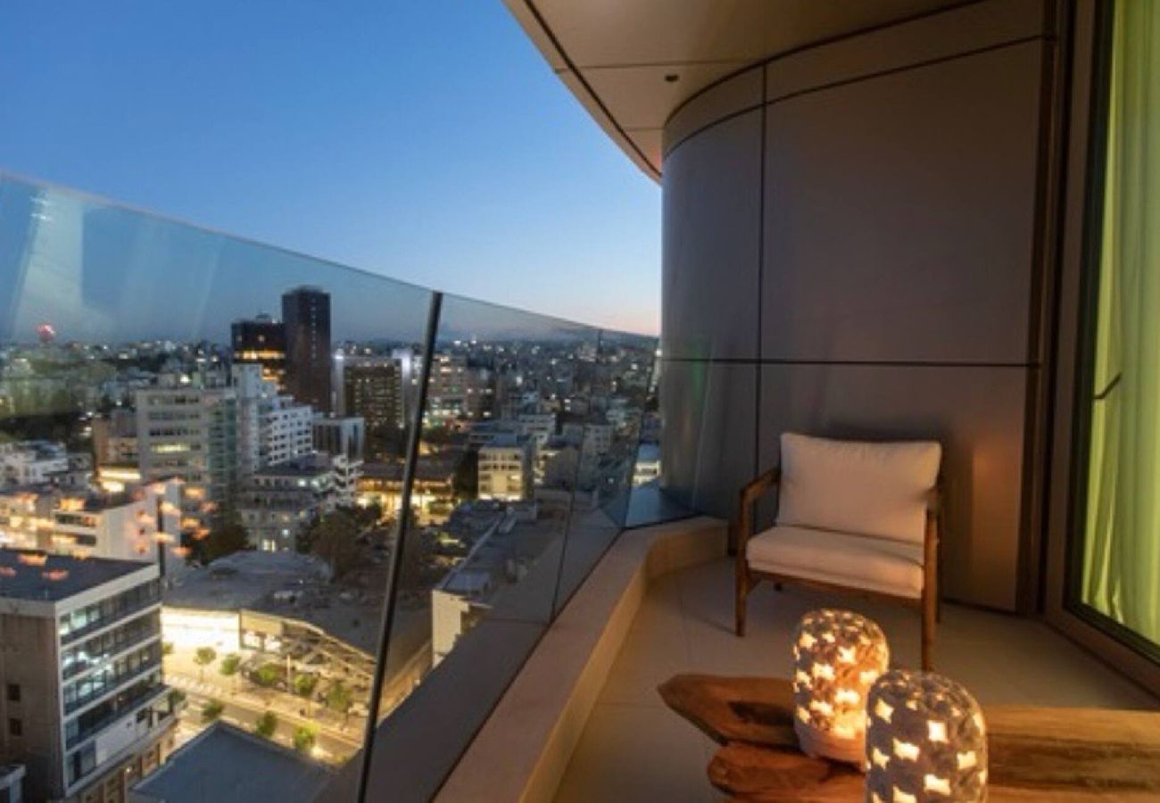 Apartment in Nicosia - Saffron Suite | Retreat with Skyline Views & Pool