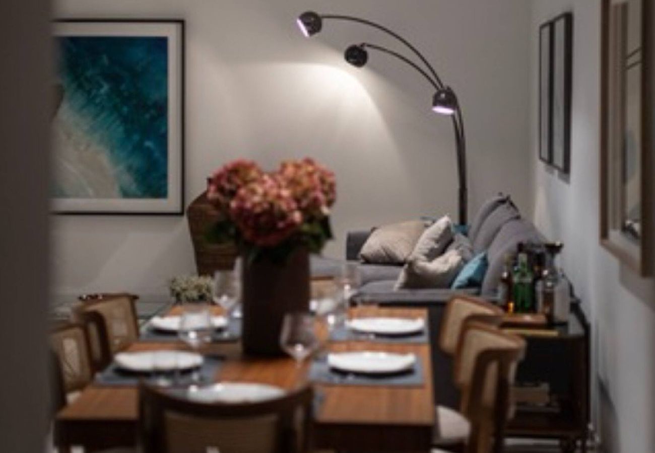 Apartment in Nicosia - Saffron Suite | Retreat with Skyline Views & Pool