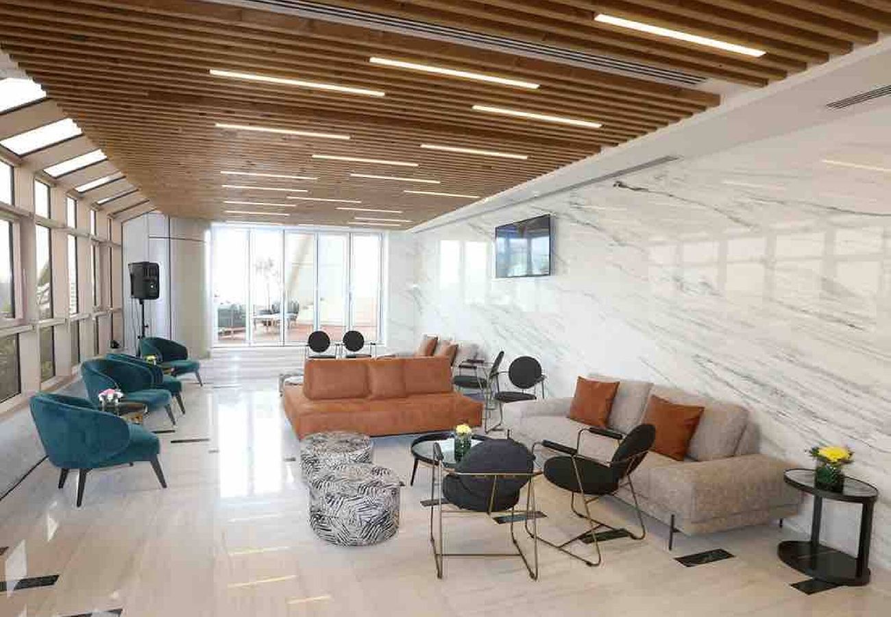 Apartment in Nicosia - Saffron Suite | Retreat with Skyline Views & Pool