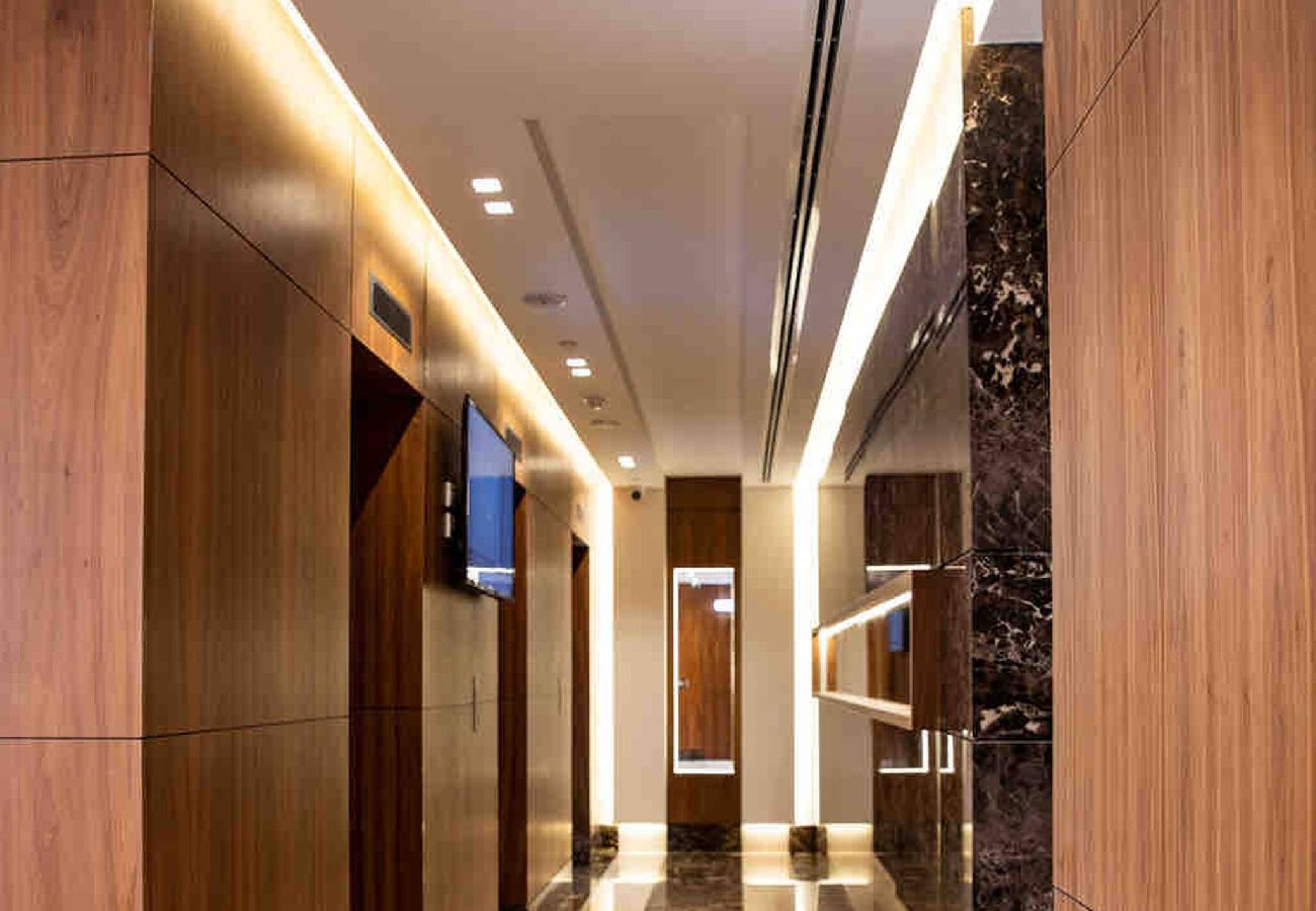 Apartment in Nicosia - Saffron Suite | Retreat with Skyline Views & Pool