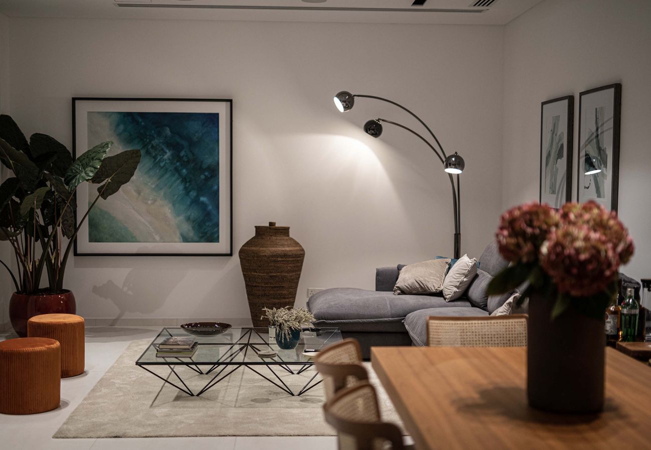 Apartment in Nicosia - Saffron Suite | Retreat with Skyline Views & Pool