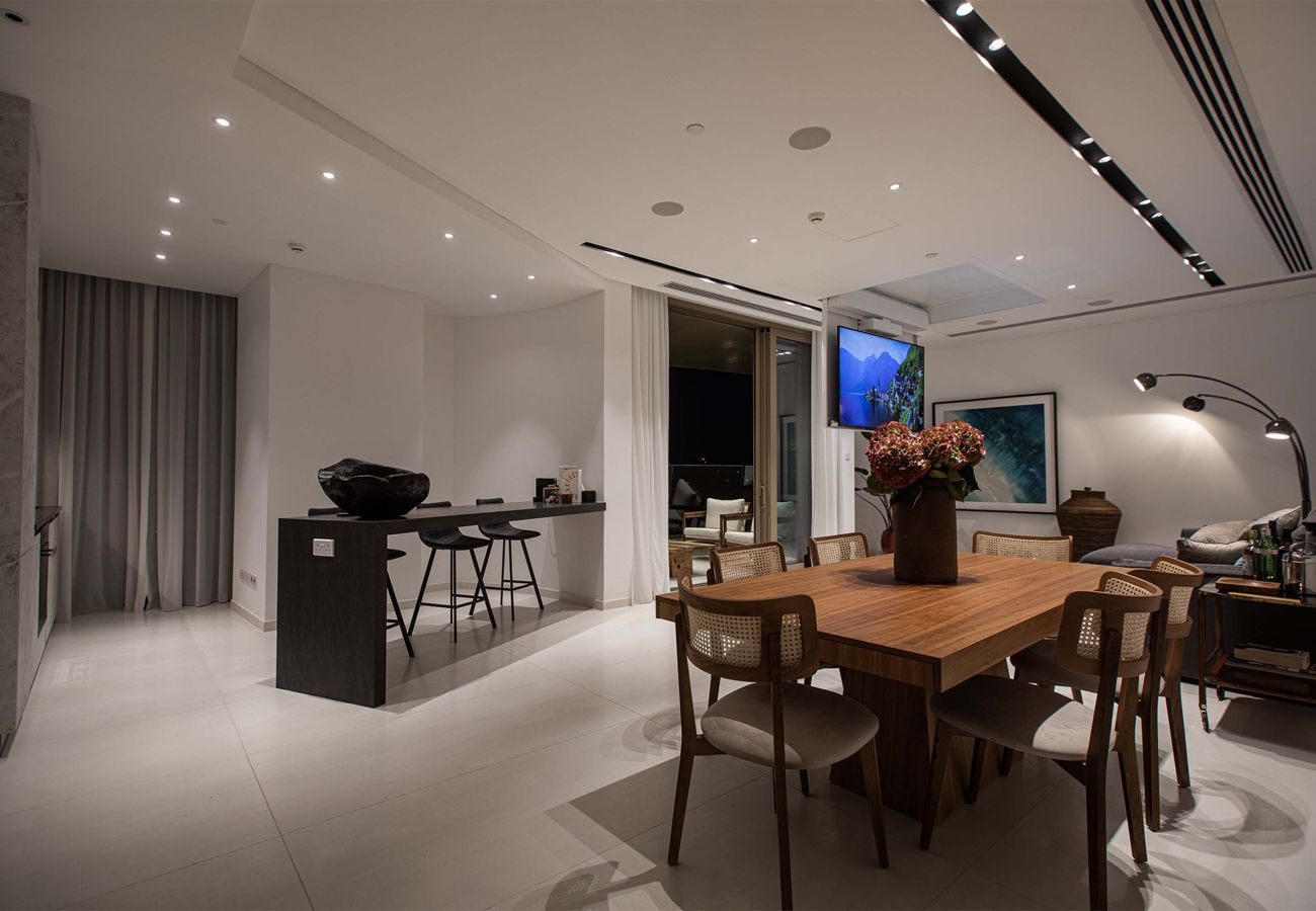 Apartment in Nicosia - Saffron Suite | Retreat with Skyline Views & Pool
