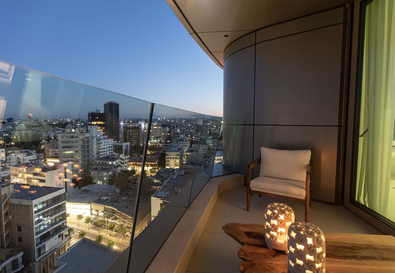 Apartment in Nicosia - Saffron Suite | Retreat with Skyline Views & Pool