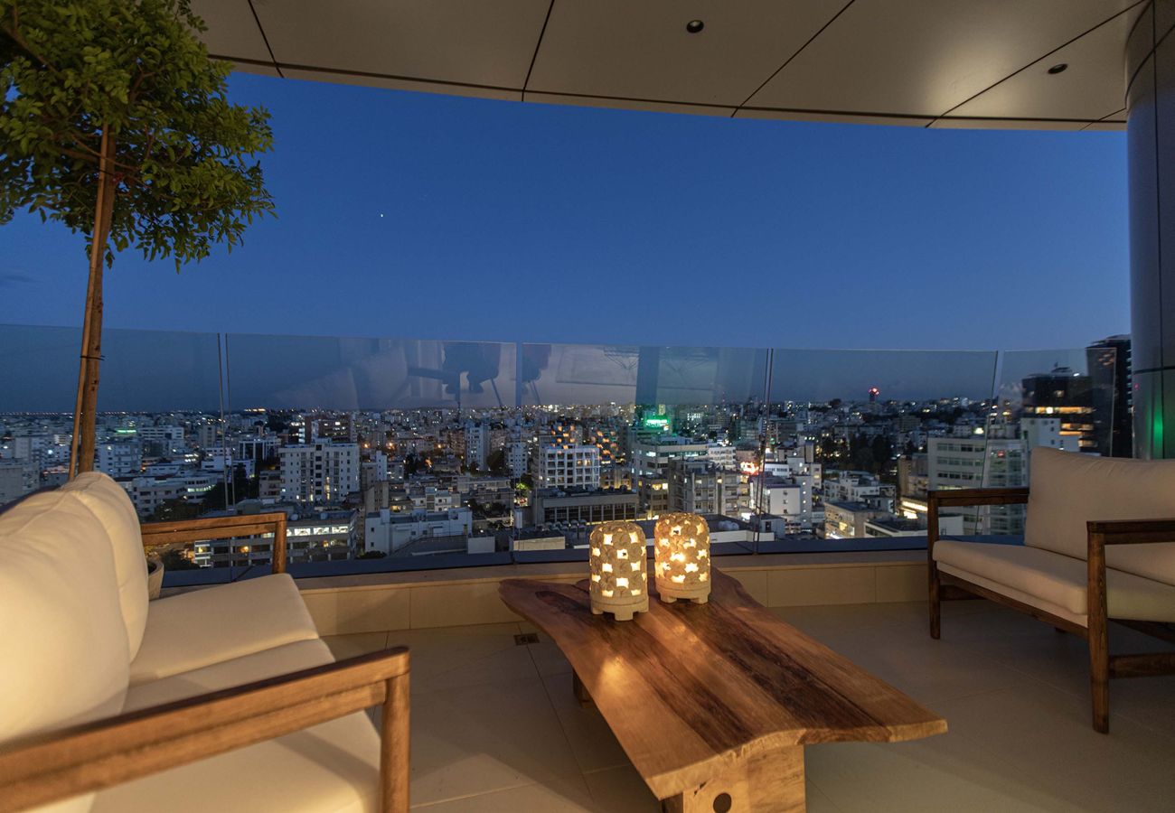 Apartment in Nicosia - Saffron Suite | Retreat with Skyline Views & Pool