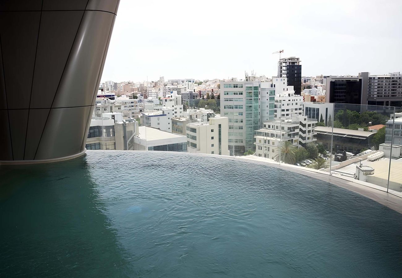 Apartment in Nicosia - Saffron Suite | Retreat with Skyline Views & Pool