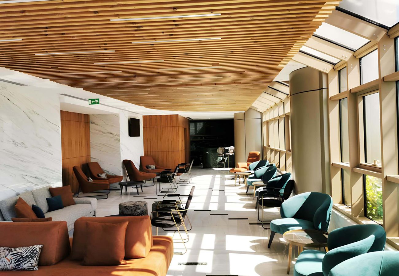 Apartment in Nicosia - Saffron Suite | Retreat with Skyline Views & Pool
