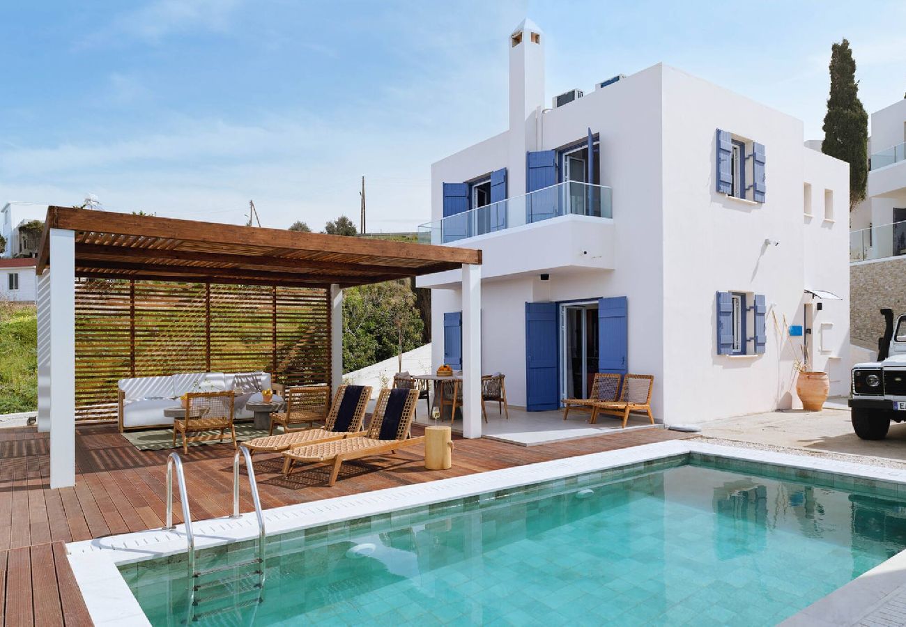 Villa in Polis - Villa Akroyiali | Seafront Serenity, Shared Pool 