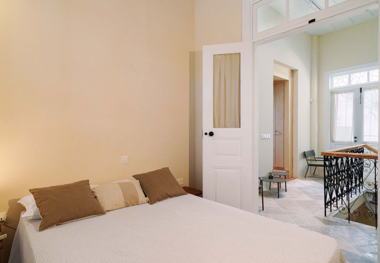 House in Nicosia - Timeless Gem in Old Nicosia - Charming, modern getaway.