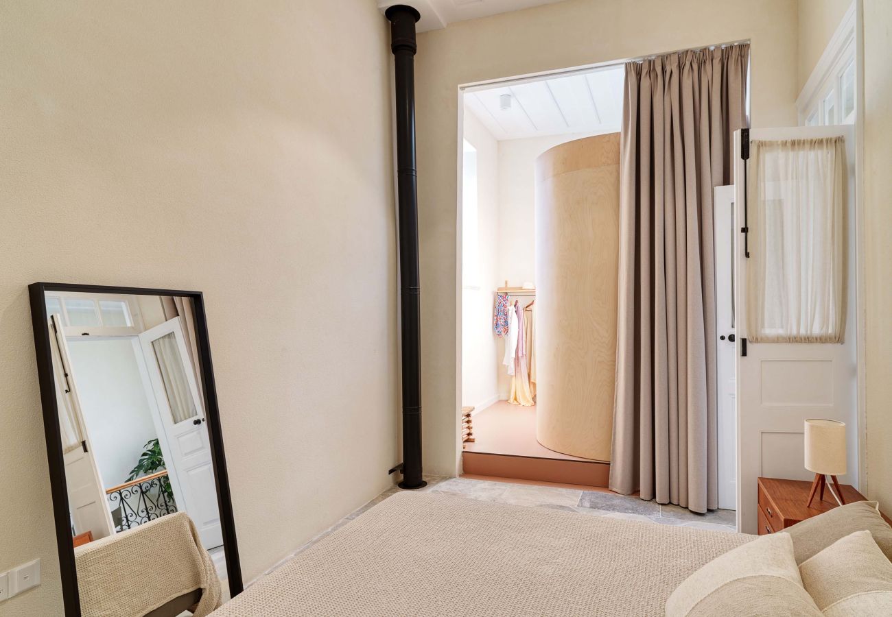 House in Nicosia - Timeless Gem in Old Nicosia - Charming, modern getaway.