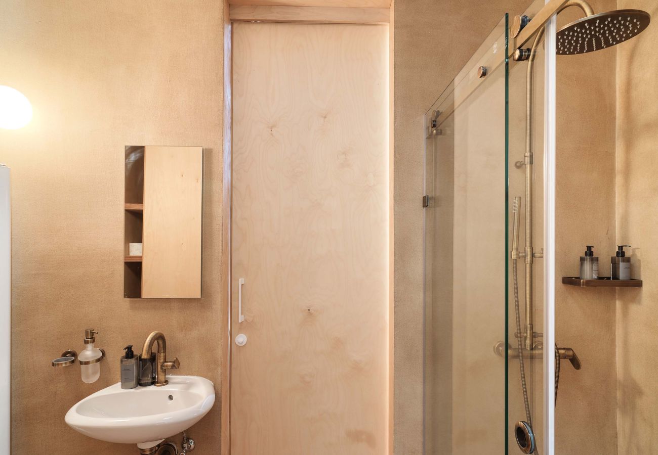 House in Nicosia - Timeless Gem in Old Nicosia - Charming, modern getaway.