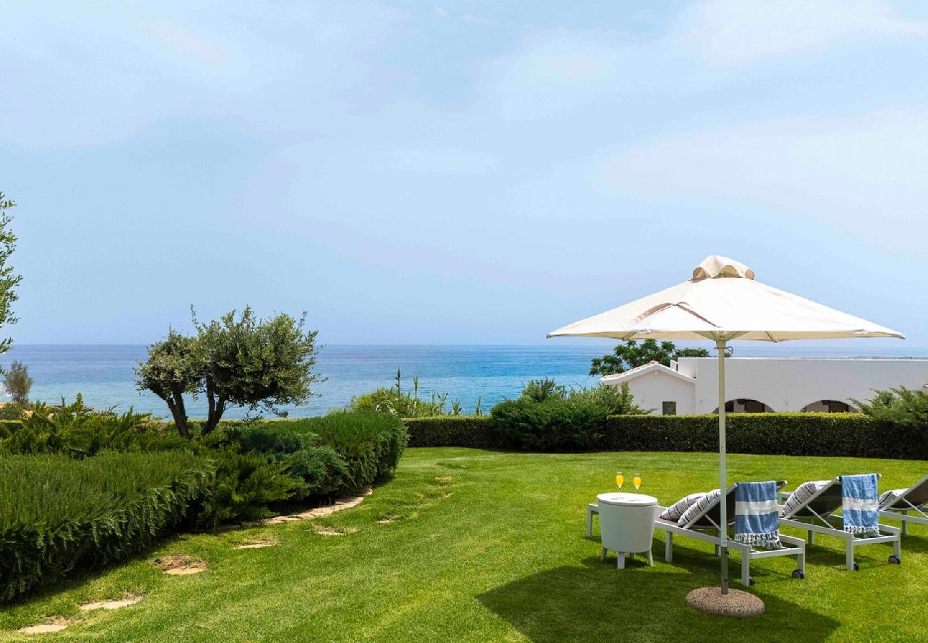 Villa in Protaras - Sirena Solis-Elevated coastal living at Sirena Bay 