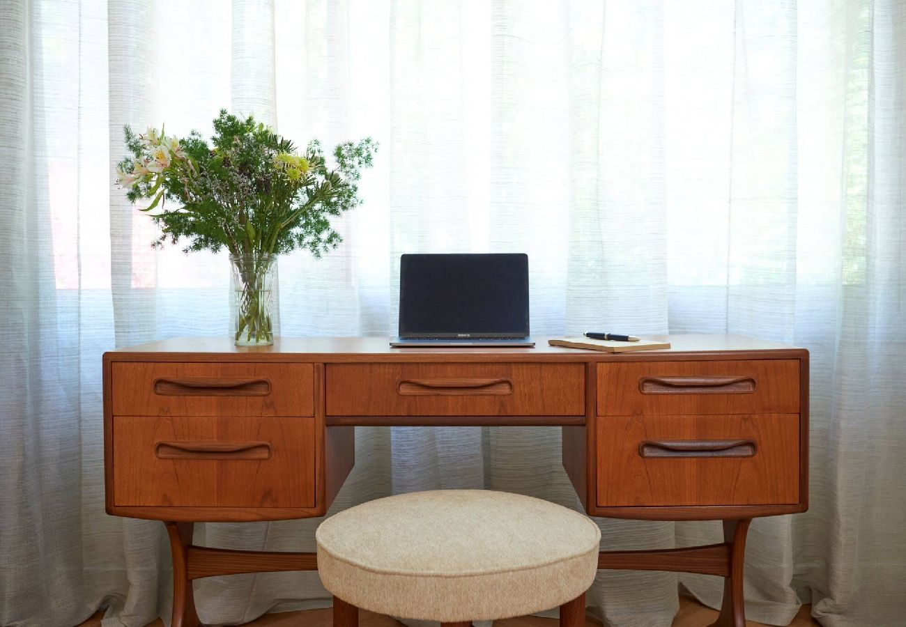 Apartment in Nicosia - Beautifully restored mid-century modern property 