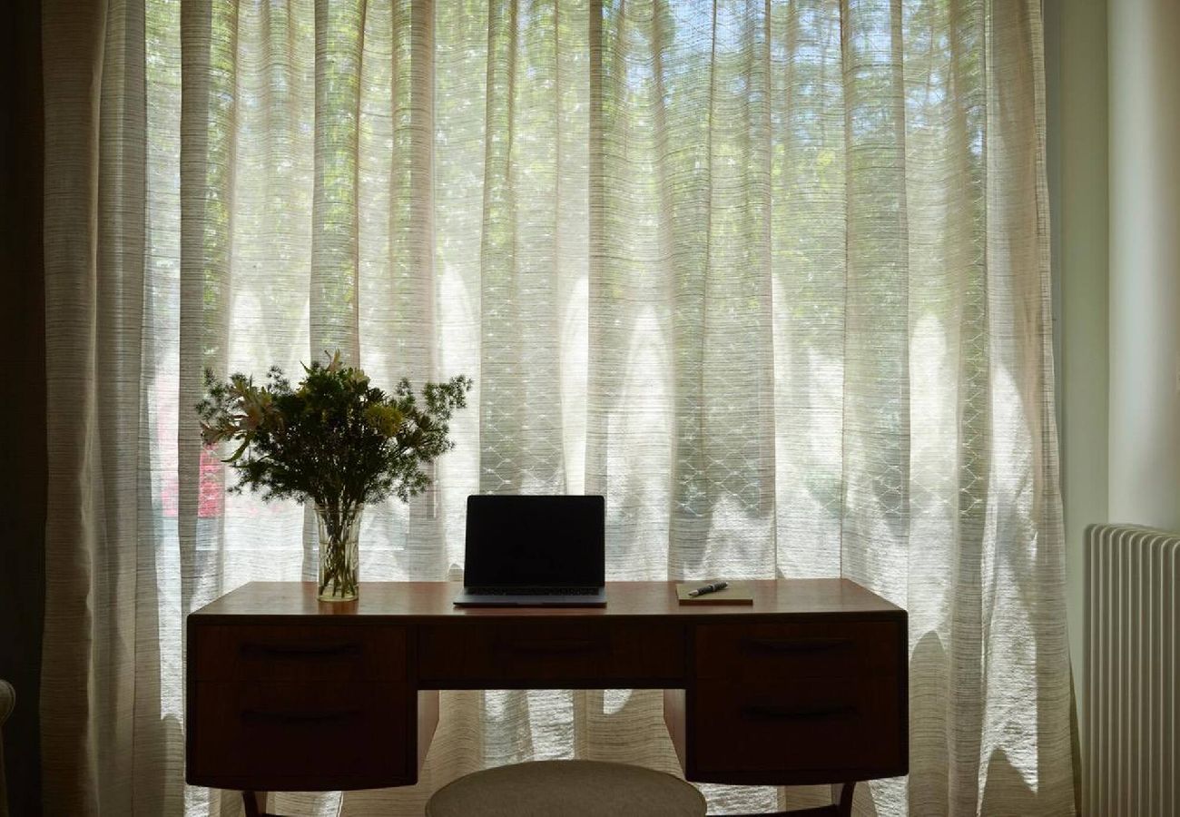 Apartment in Nicosia - Beautifully restored mid-century modern property 