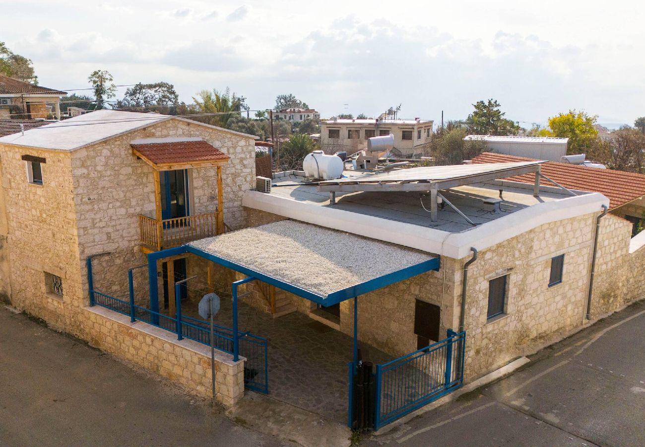 House in Peristerona - Maisonette at The Olive Manor | Countryside Stay