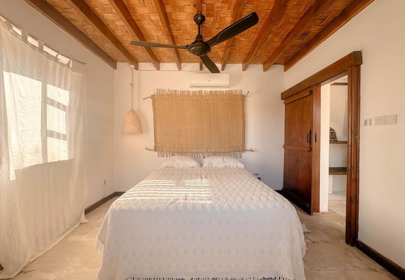 House in Paphos - Soumaki - A Serene Countryside Hideaway 