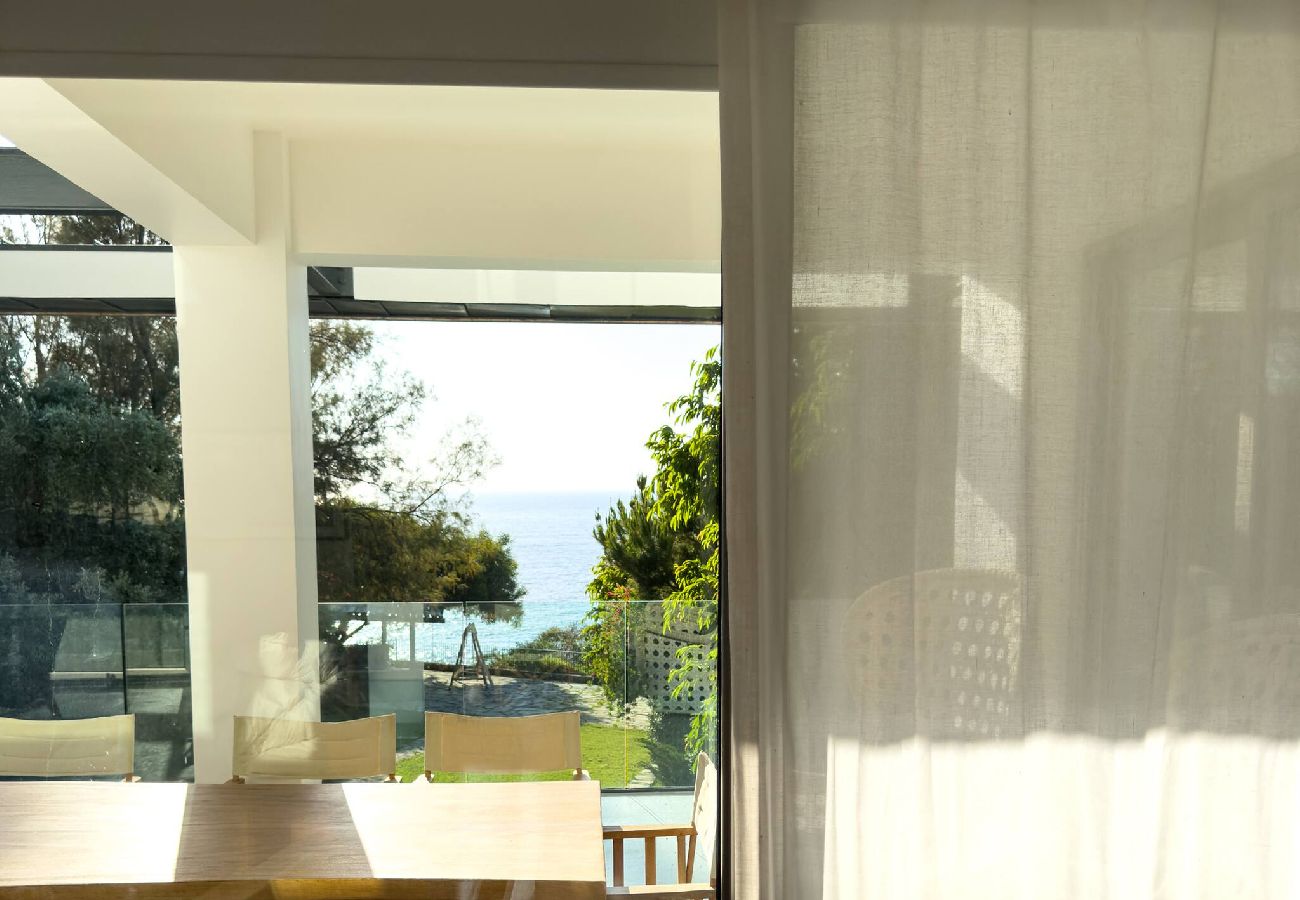 House in Pomos - Pomos Villa — Stunning Views / Private Beach / Secluded