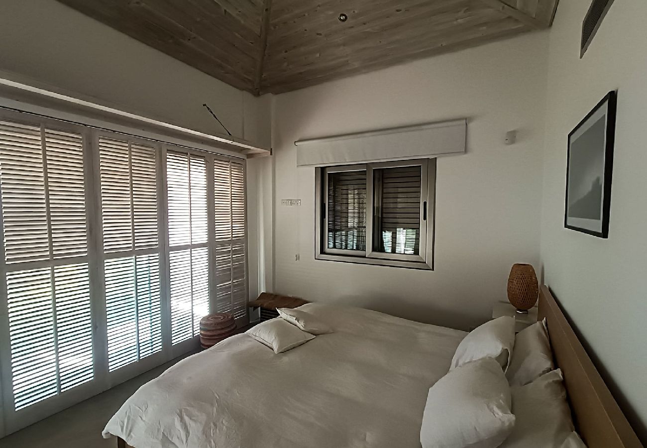 House in Pomos - Pomos Villa — Stunning Views / Private Beach / Secluded