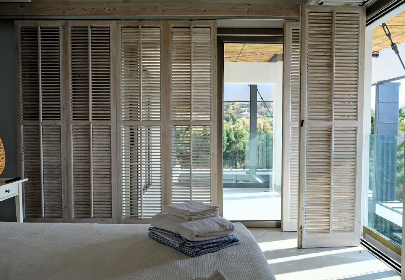 House in Pomos - Pomos Villa — Stunning Views / Private Beach / Secluded