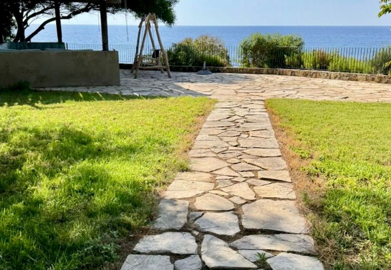 House in Pomos - Pomos Villa — Stunning Views / Private Beach / Secluded