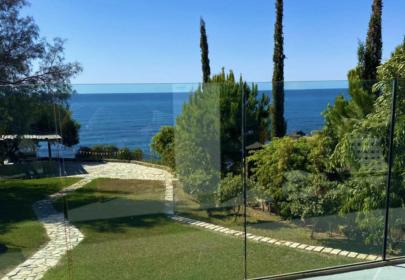 House in Pomos - Pomos Villa - Stunning Views / Private Beach / Secluded