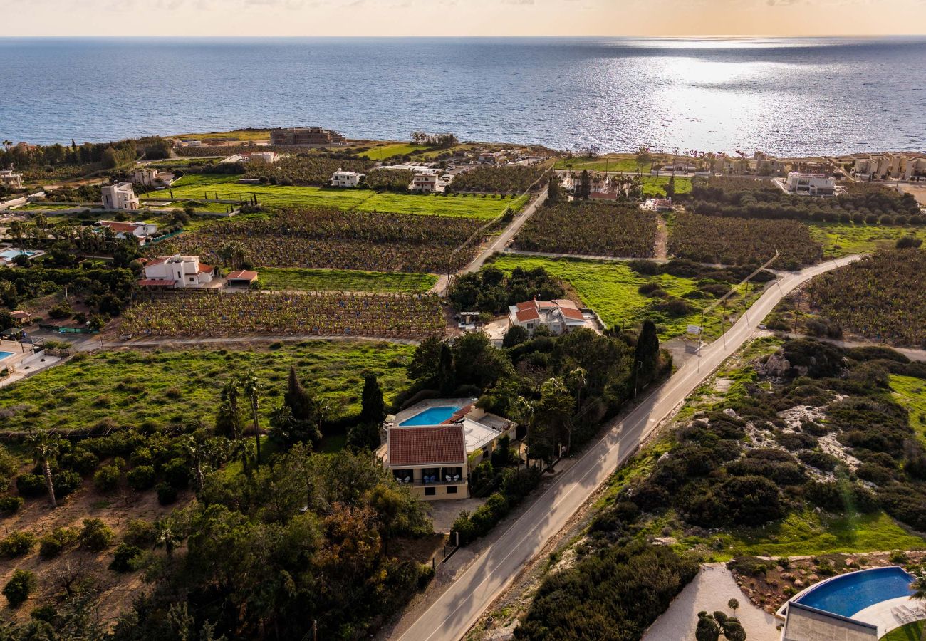 Villa in Peyia - Villa Pomegranate, Elegant Peyia Escape