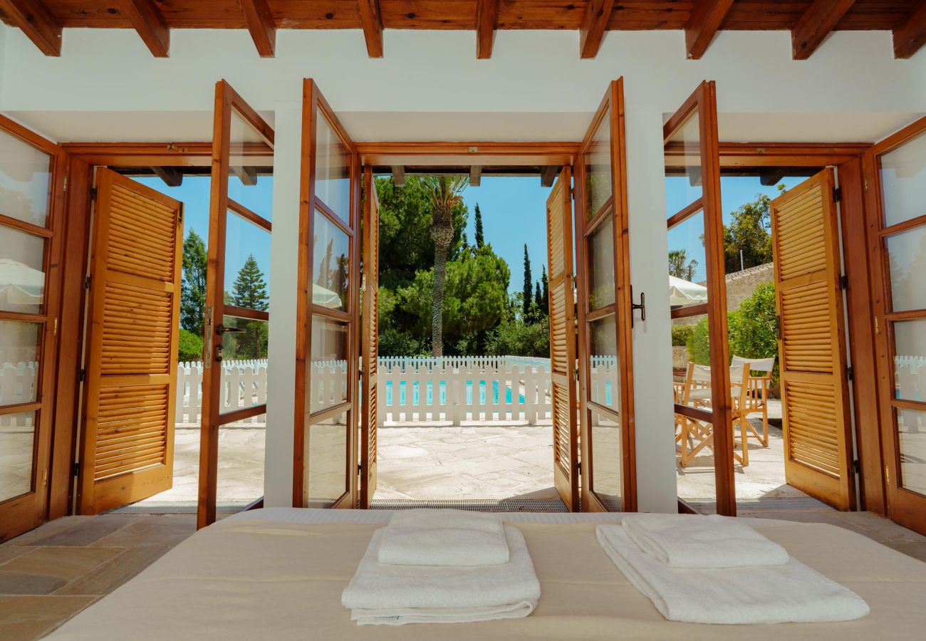 Villa in Protaras - Jasmine Seaview Villa Mediterranean Charm